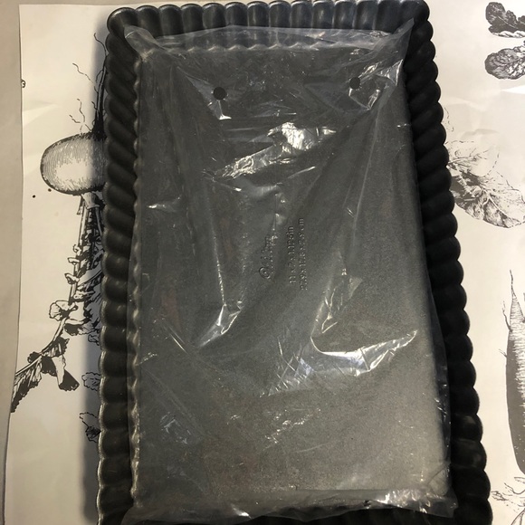 Wilton 7x11 inch Tart Pan Rectangular Quiche Flan Nonstick Removable Bottom NWOT - Picture 1 of 5